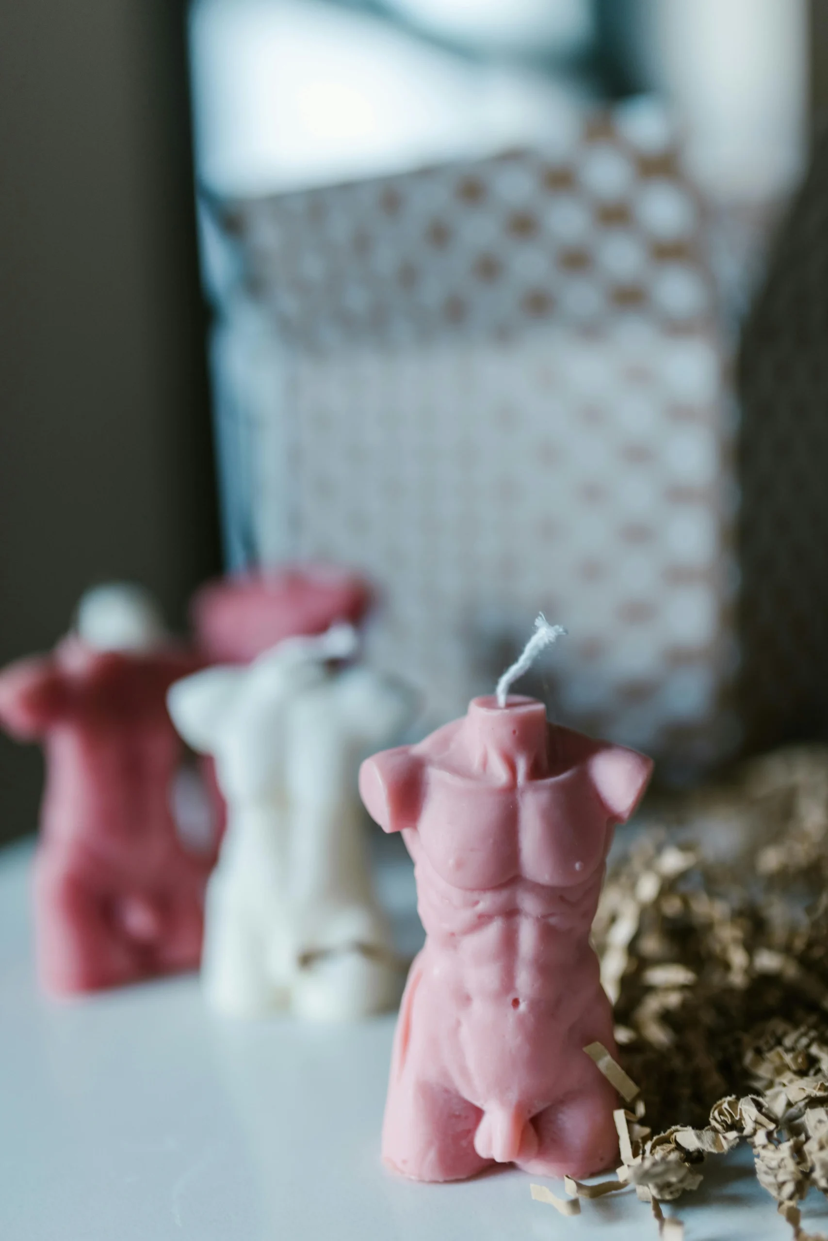 El ritual de la vela rosa: significado, orígenes, simbolismo y estructura energética